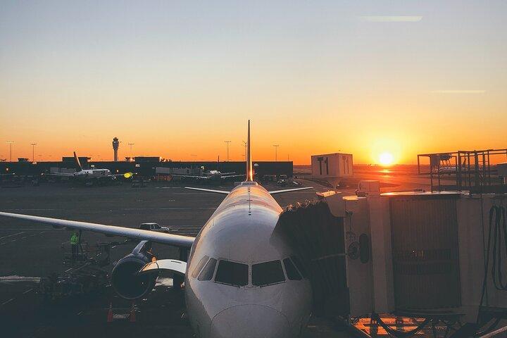 Athens International Airport Private Taxi to Athens City