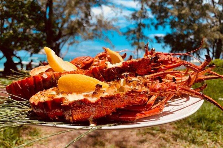 Mauritius : 5 islands Speed Boat Trip with BBQ and drinks