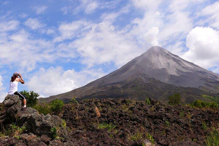 Arenal Hanging Bridges, Volcano Hike & Hotsprings Tour with Lunch