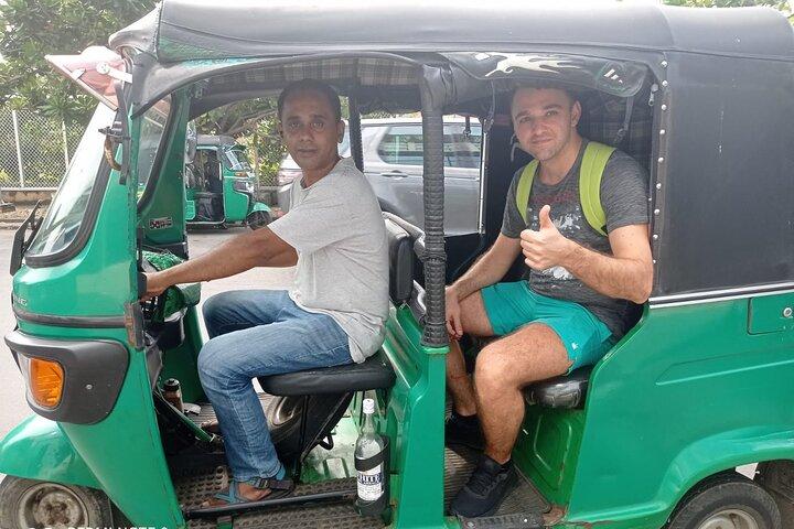 Colombo City By Tuk Tuk