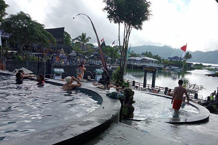 Batur Volcano Day Jeep And Hot Spring All Inclusive Private Tour