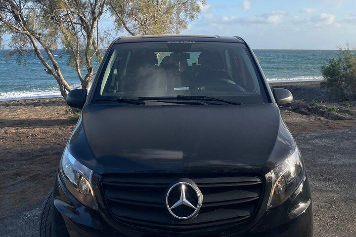 Santorini Private Transfers : From or to Airport/Port or Hotel