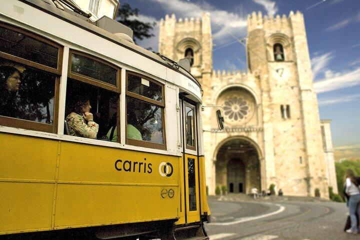 Lisbon's 7 Hills on Tuk-Tuk