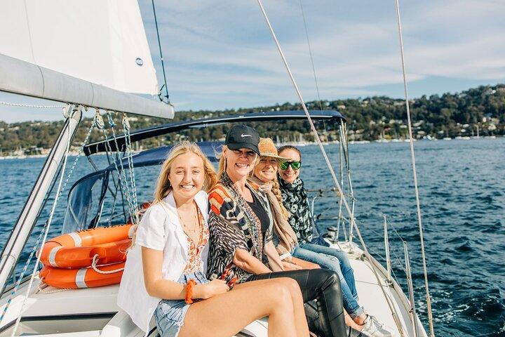 2 1/2 Hr Private Skippered Yacht Charter and Platter on Pittwater
