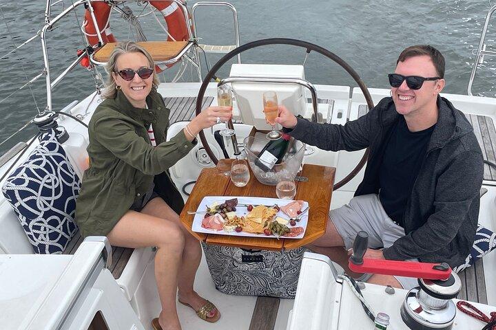 2 1/2 Hr Private Skippered Yacht Charter and Platter on Pittwater