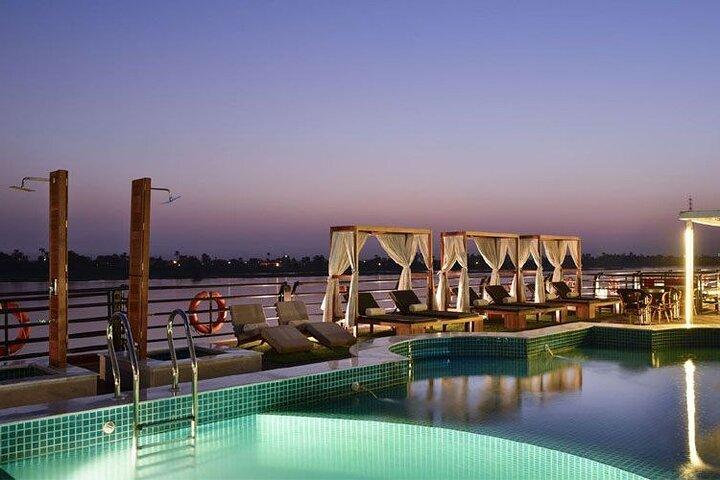 5-Days Nile Cruise from Luxor to Aswan Including Abu Simble