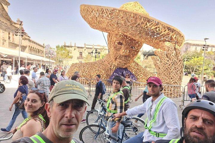 3-Hour Guadalajara Bike and Food Guided Tour