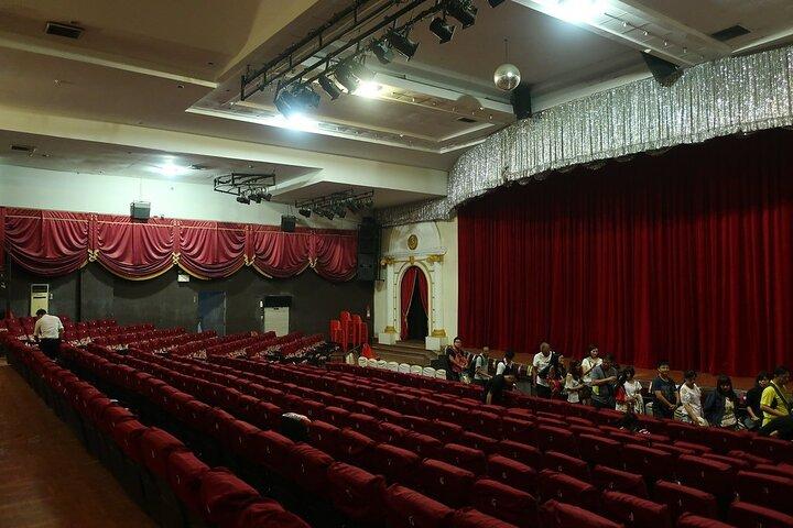 Golden Dome Cabaret: A Night of Glamour and Glitter