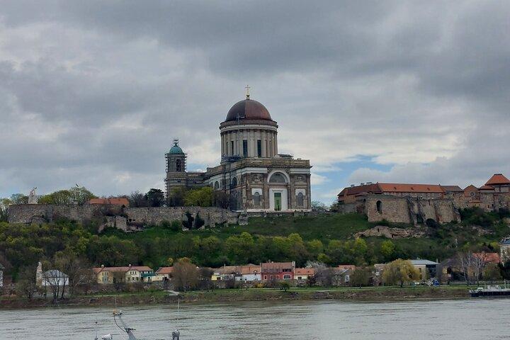 Danube Bend Privately with full board