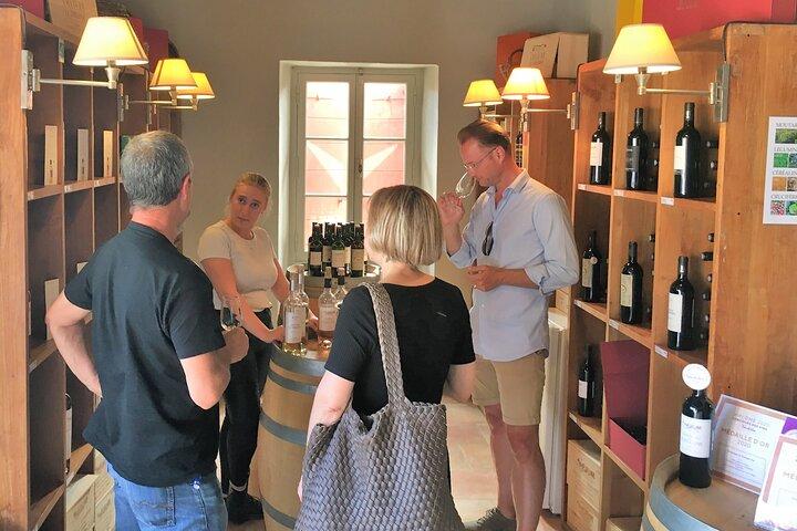 Full day Wine Tour around Luberon from Aix en Provence