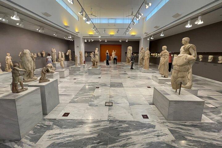 Knossos Palace & Heraklion Museum: Europe’s Oldest Civilization