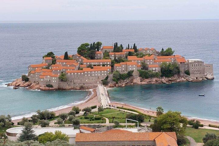 Private Transfer from Pula Airport to Pula City
