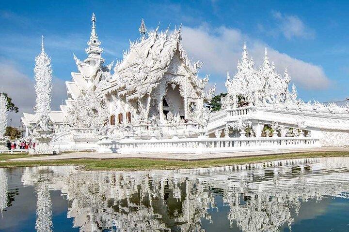 Full Day Tour in Chiang Rai White Temple and Golden Triangle