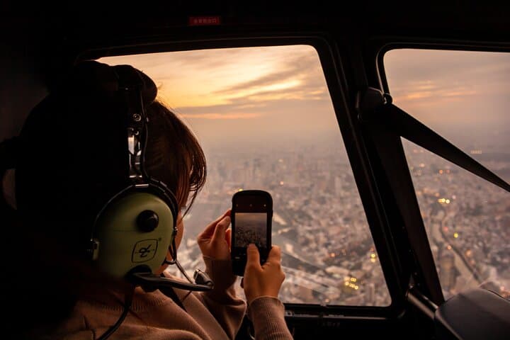 Tokyo Helicopter Cruising