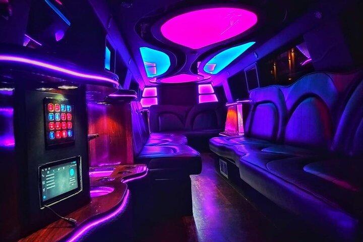 Limousine experience for 1 hour