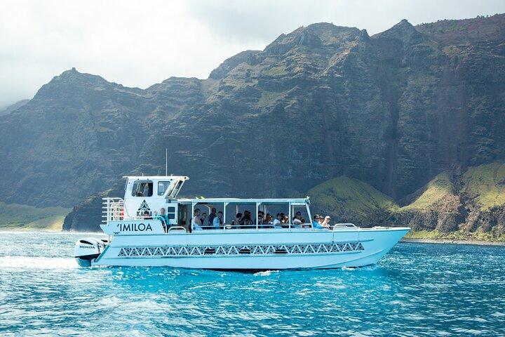 Kauai: Express Na Pali Sunset Tour aboard 'Imiloa