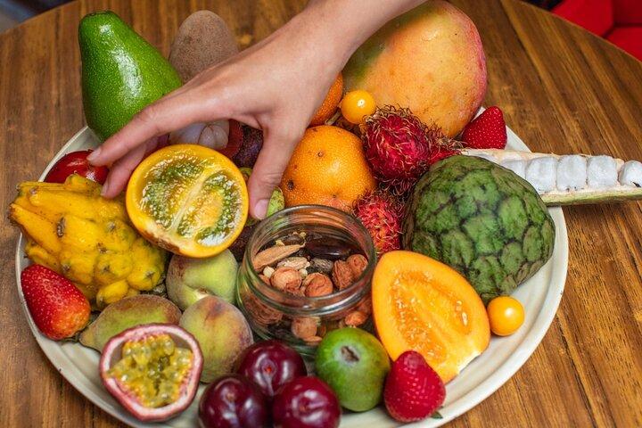 PALOQUEMAO MARKET FOOD TOUR. EXOTIC FRUIT. LOCAL SNACKS. /Min 2 pax