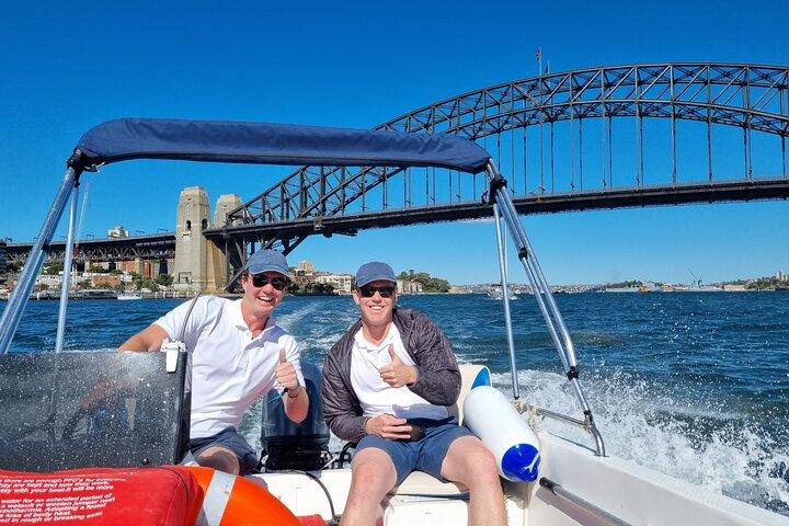 Self Drive Boat Hire on Sydney Harbour