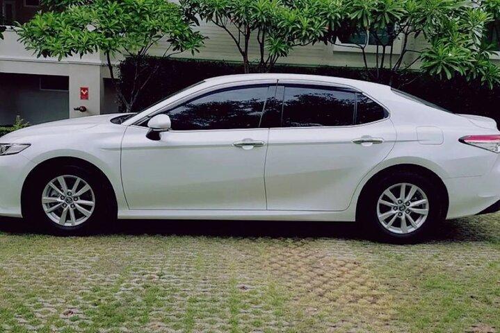 Private Airport Transfer in Singapore