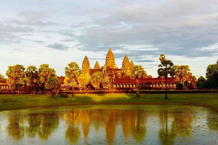 3-Day Tour of Siem Reap, Angkor Temples & Phnom Kulen Waterfall