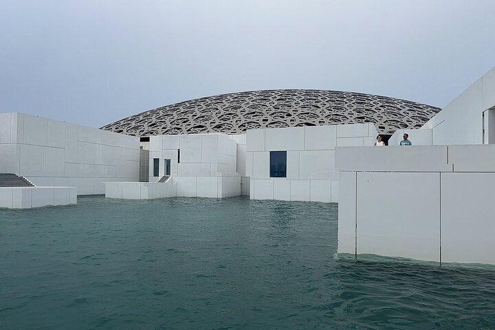 Abu Dhabi City Tour with Private Car