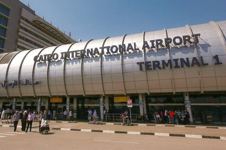 Private Airport Transfer to Cairo Hotels