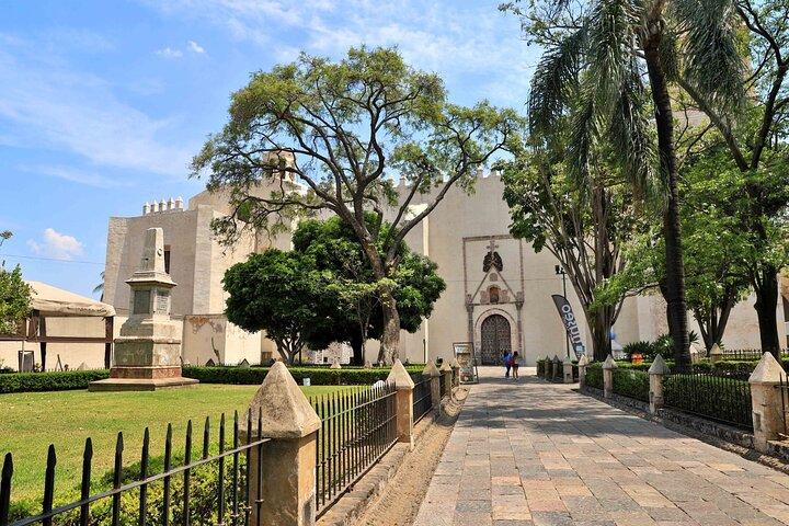Cuernavaca Cathedral & Santa Prisca Church Tour from Mexico City