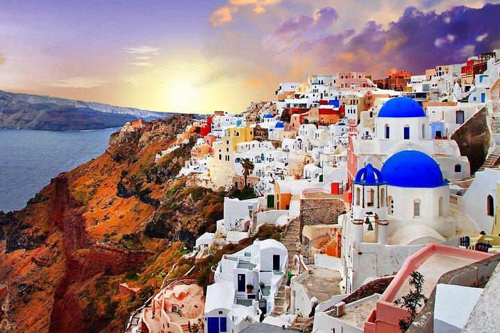 Private Sightseeing Guided Tour in Santorini