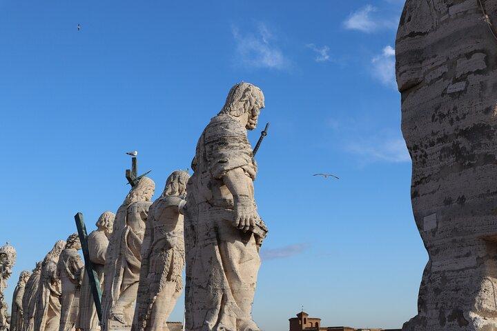 Vatican: St. Peter’s Basilica, Dome & Tombs Reserved Entry & Tour