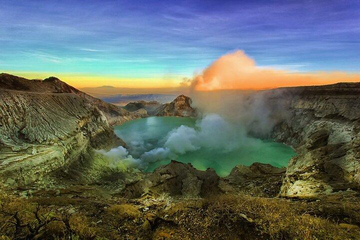 From Yogyakarta: Bromo And Ijen 3D2N With Bali Drop-Off