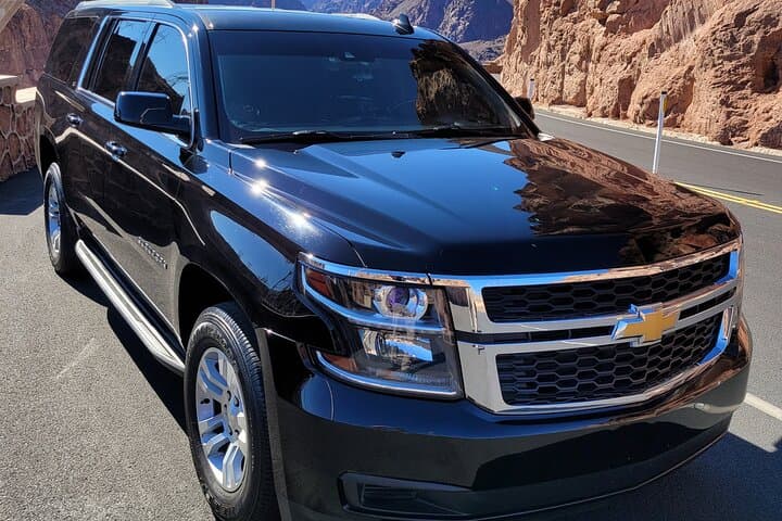 Grand Canyon & Hoover Dam Private Tour by Luxury SUV