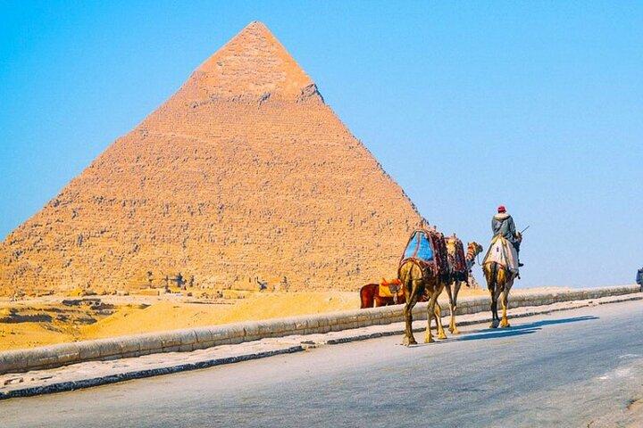 Half Day Giza Pyramids Tour and Great Sphinx