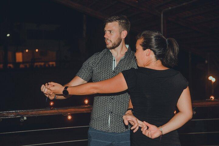 The Salsa rhythm, spice up your vacations in Costa Rica