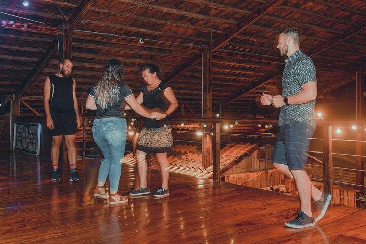The Salsa rhythm, spice up your vacations in Costa Rica