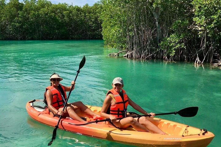 Paddleboard Kayak Tour in Cancun