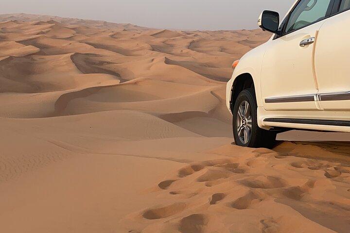 Dubai Desert Safari With4x4 Pick/Drop camel ride BBQ dinner shows