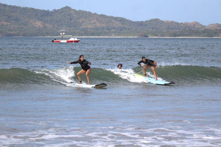 Private surf lesson for you/your group in Tamarindo beach