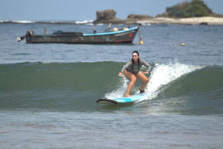Private surf lesson for you/your group in Tamarindo beach