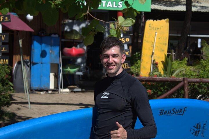 Private surf lesson for you/your group in Tamarindo beach