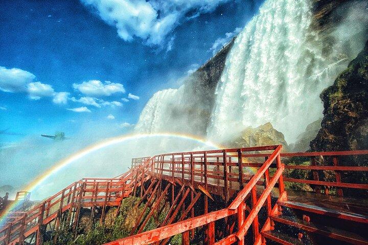 NF USA - Luxury Helicopter Tour with Maid of the Mist & Lunch