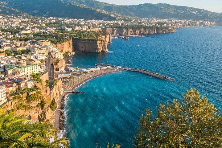Half day Positano and Sorrento tour from Naples