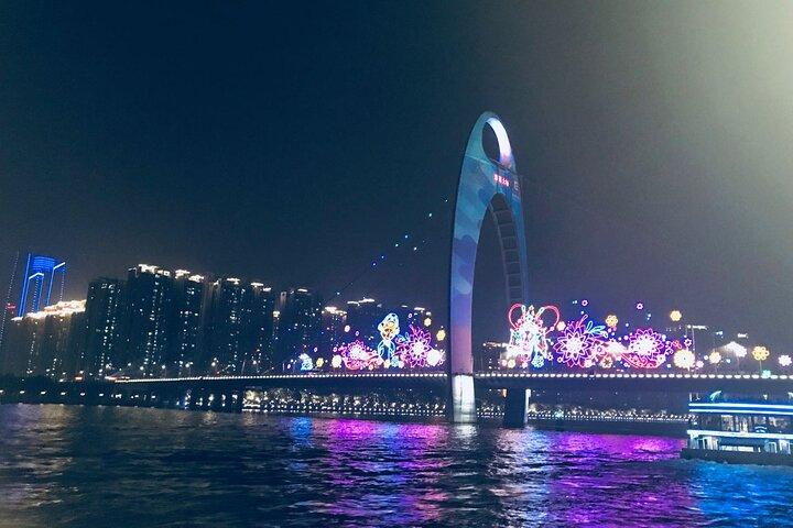 Guangzhou Day Tour and Night Cruise on the Pearl River