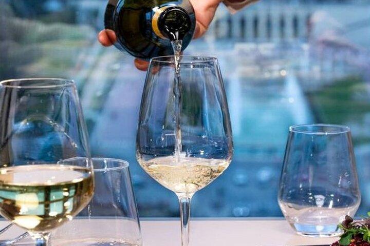 Lunch or Dinner at Madame Brasserie with Seine River Cruise