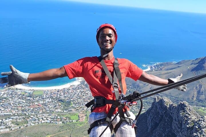 1-Hour Table Mountain Abseiling Experience