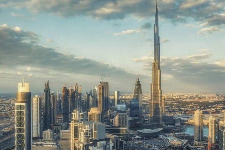Burj Khalifa Tickets Dubai at the Top with FREE Dubai City Tour