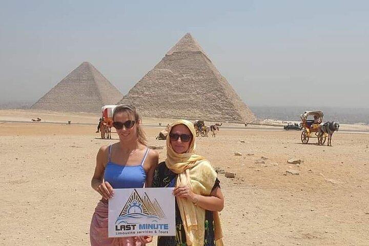 Private Pyramids of Giza, Sakkara & Memphis: Private Tour