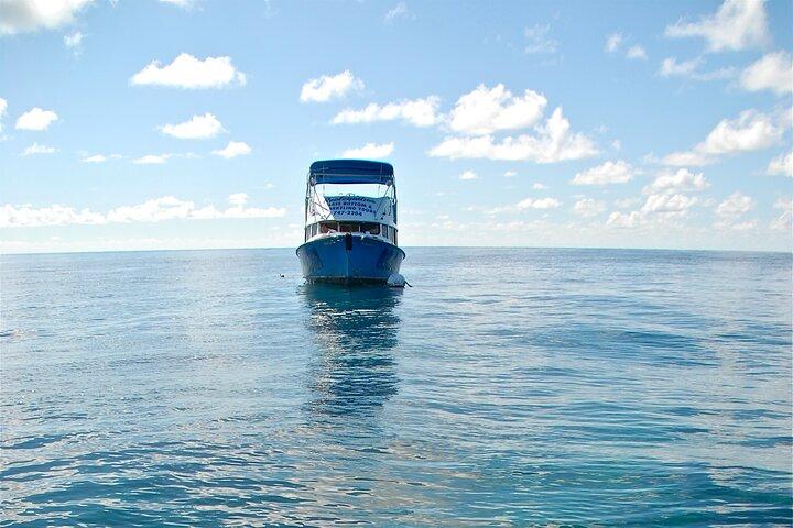 Bermuda Glass Bottom Boat Cruise