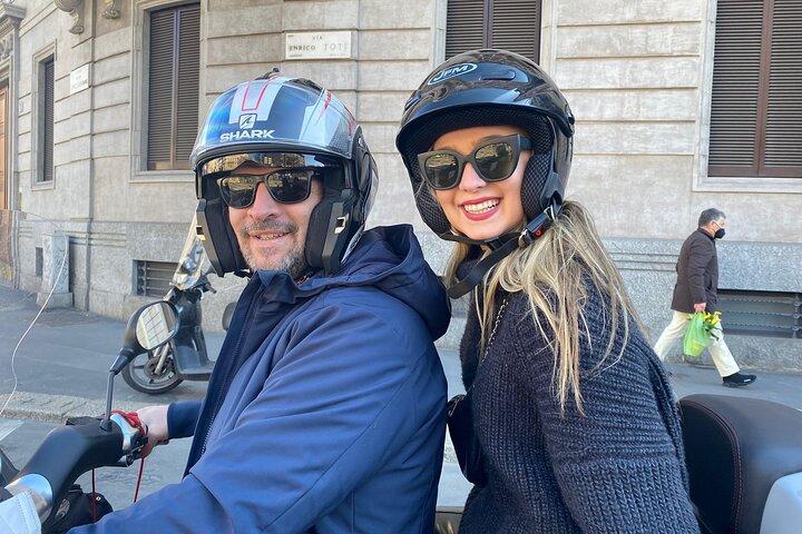 See Milan landmarks from the back of a Vespa