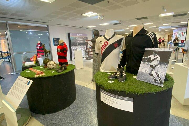 Stadium Stories & Food: Join a Maracanã stadium tour with a Local