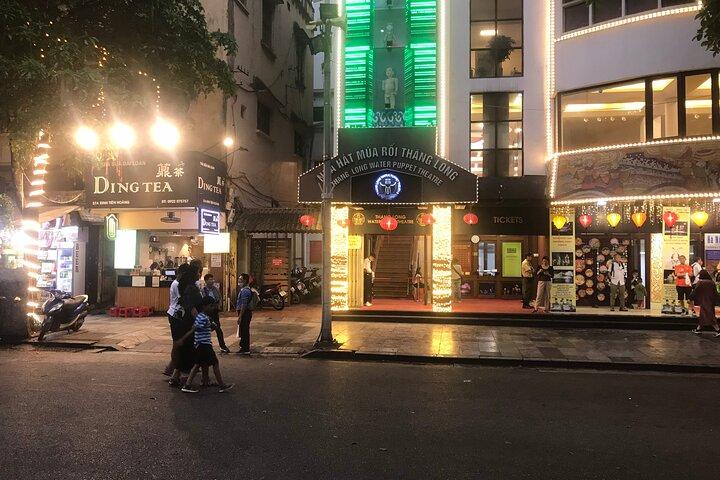 Skip the Line: Thang Long Water Puppet Theater Entrance Tickets